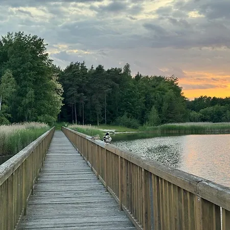Gnubbel Am Wald Вайсвассер